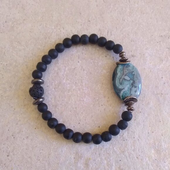 Blue Gray & Black - Sleek Crazy Lace Agate Bracelet - 6.5-7" Wrists - Minimalist - Picture 1 of 7